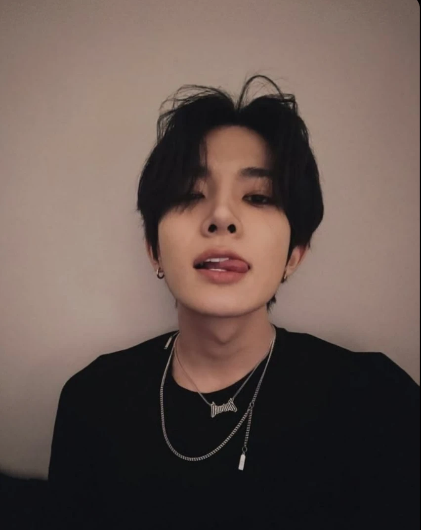 Lee Heeseung thumbnail