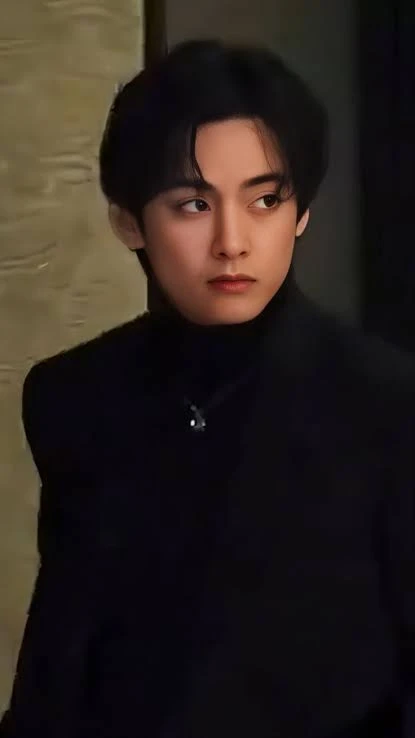 Kim Taehyung thumbnail