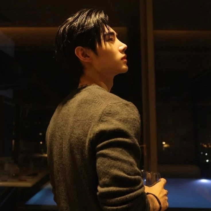 Sunghoon - thumbnail