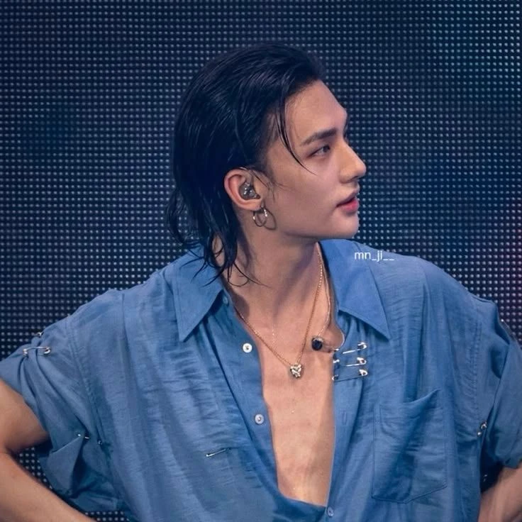 Hyunjin thumbnail