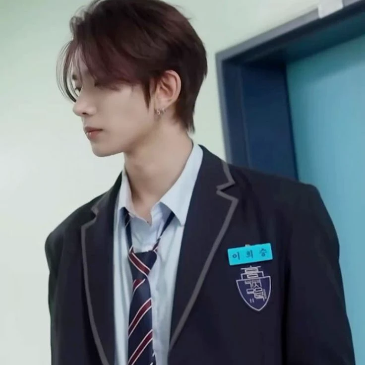 Lee Heeseung thumbnail