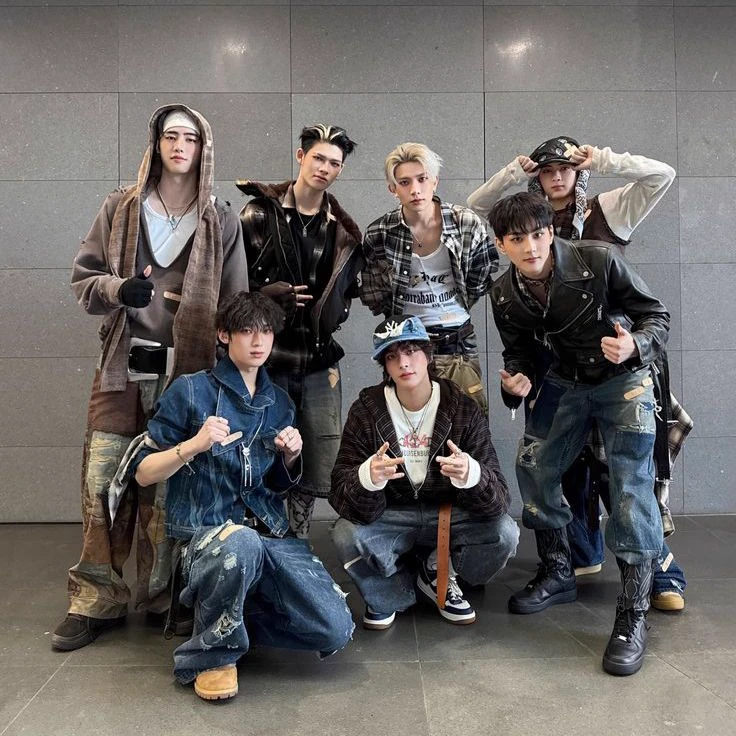 Enhypen 8th member.  thumbnail