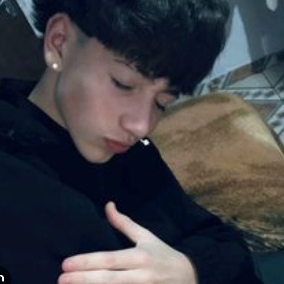 León your ex boyfriend thumbnail