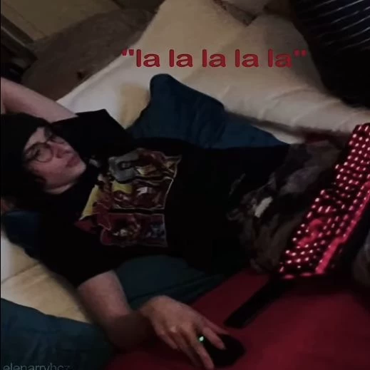 Finn wolfhard  thumbnail