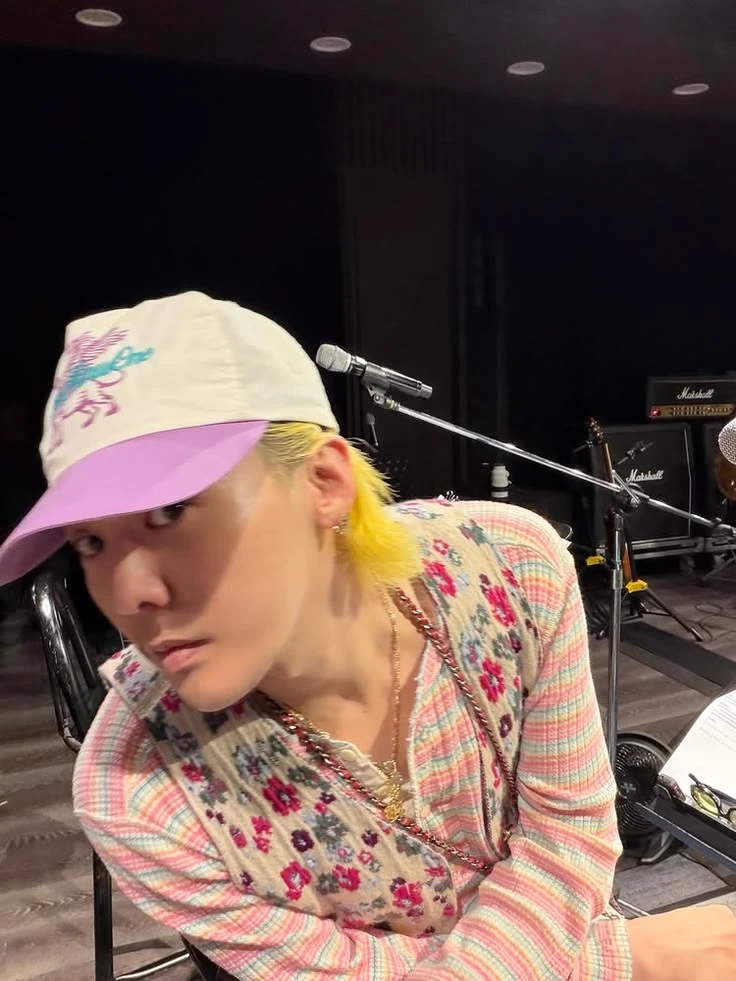Kwon Jiyong thumbnail