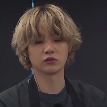 Min Yoongi thumbnail