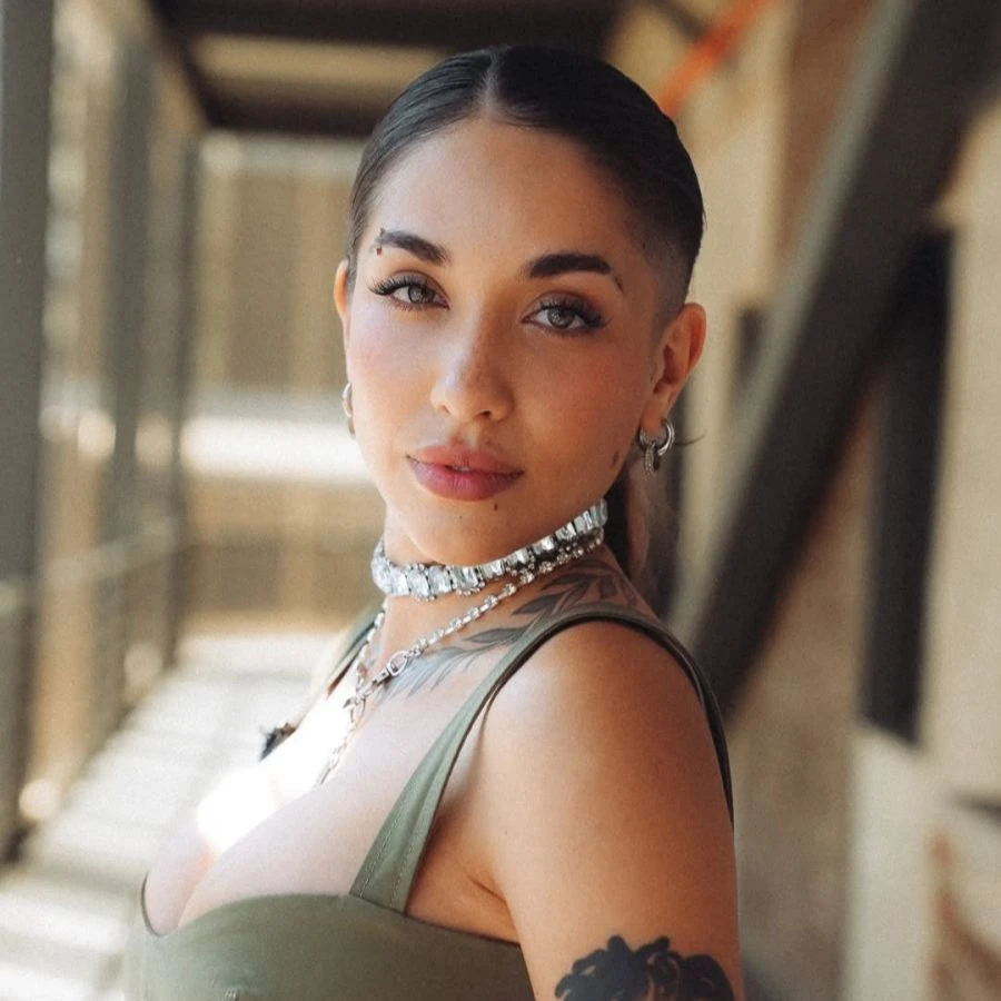 Maria Becerra thumbnail
