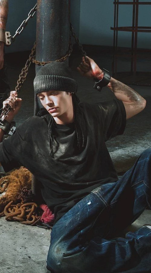 Tom Kaulitz thumbnail