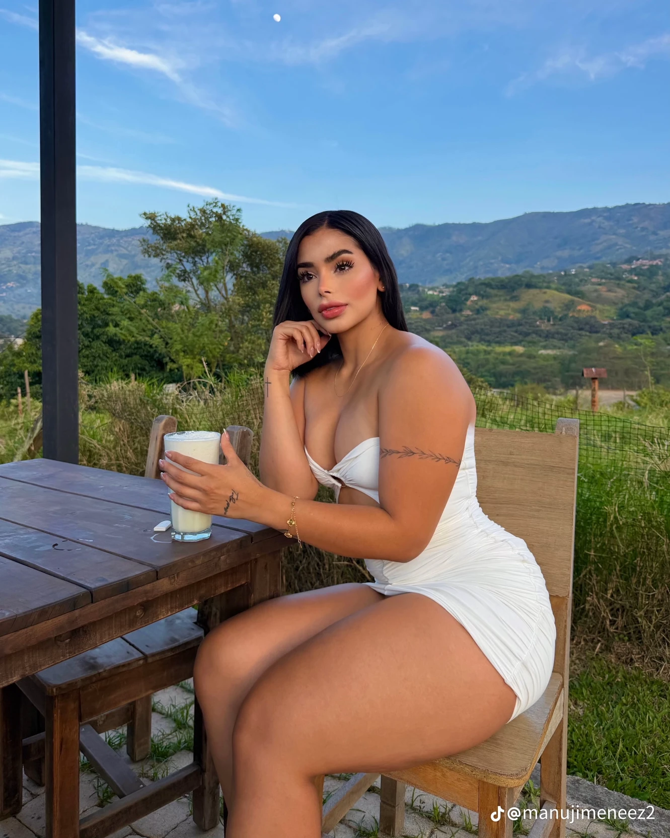 mariana thumbnail