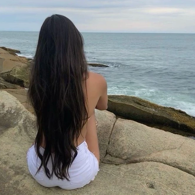 Lya Berllucy