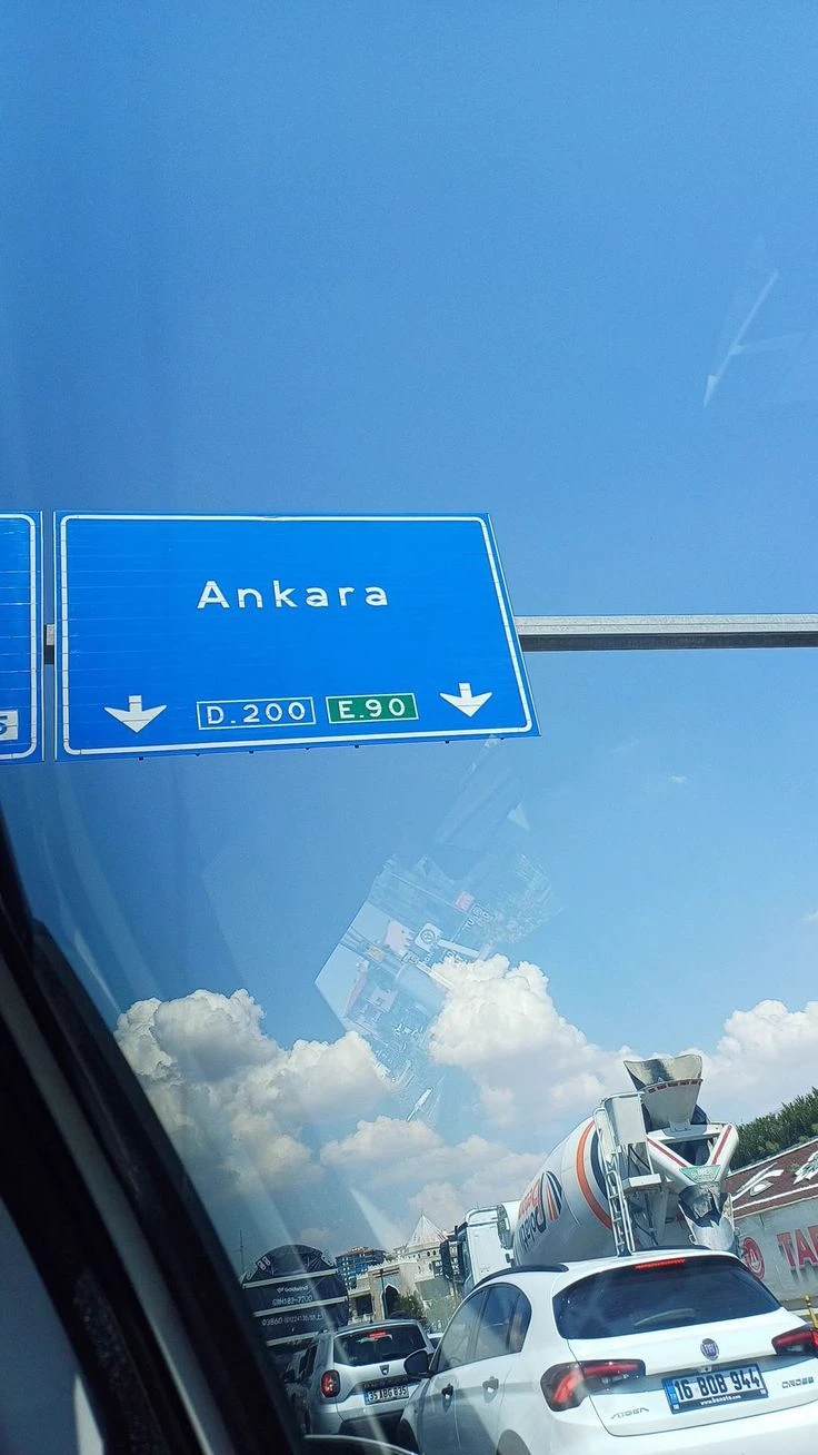 Live in Ankara thumbnail