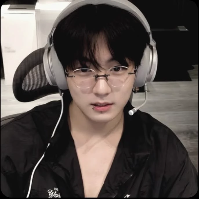 Jeon Jungkook thumbnail