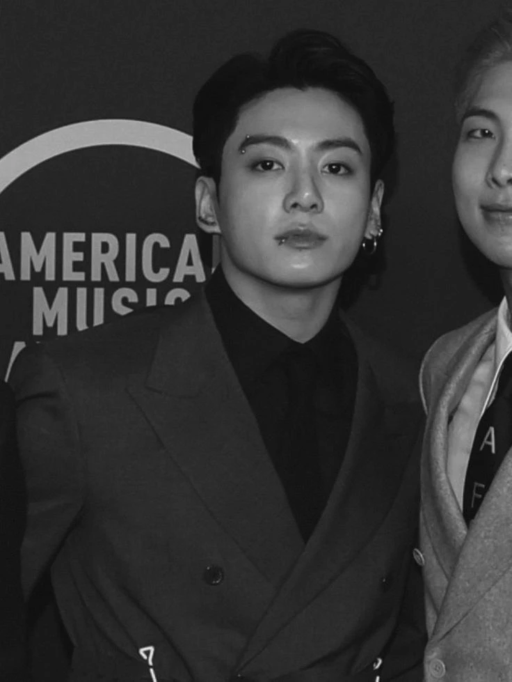 Jeon Jungkook thumbnail