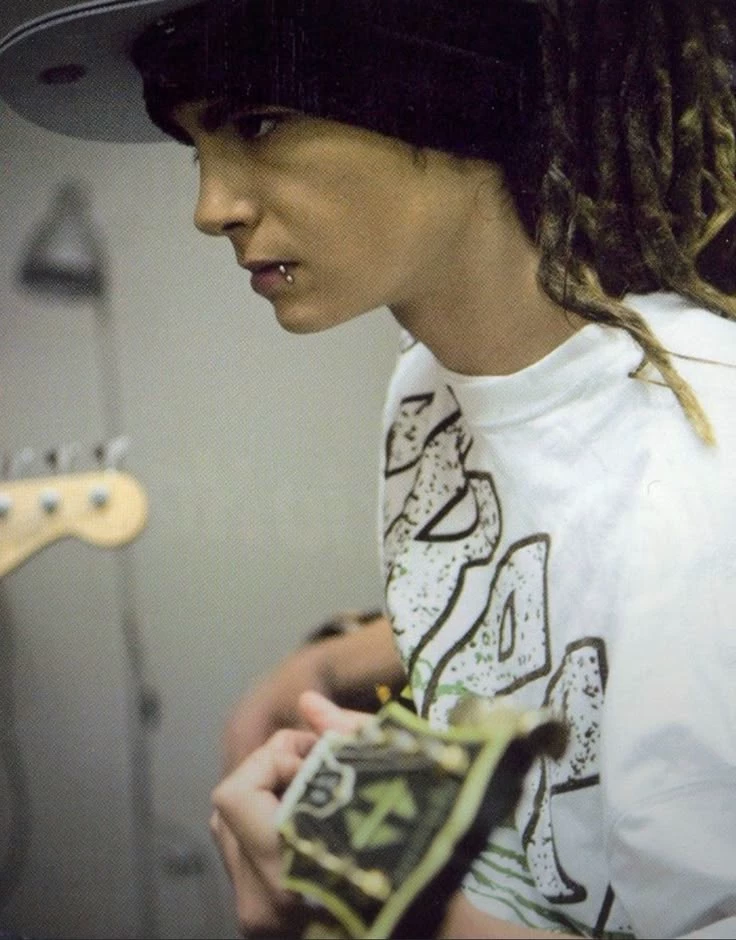 Tom Kaulitz thumbnail