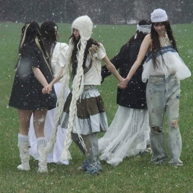 Girl group thumbnail