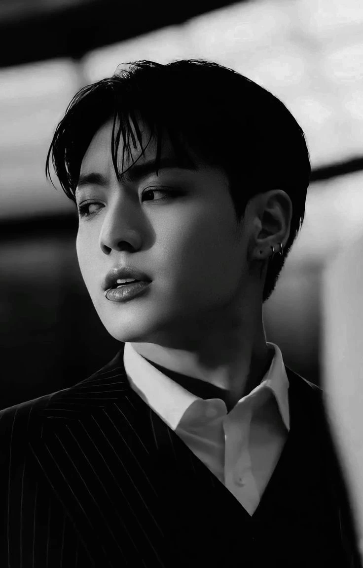 Jeon Jungkook thumbnail