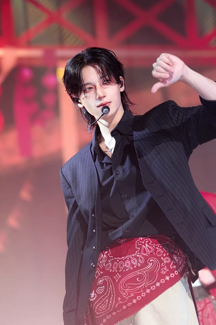 Wooyoung thumbnail