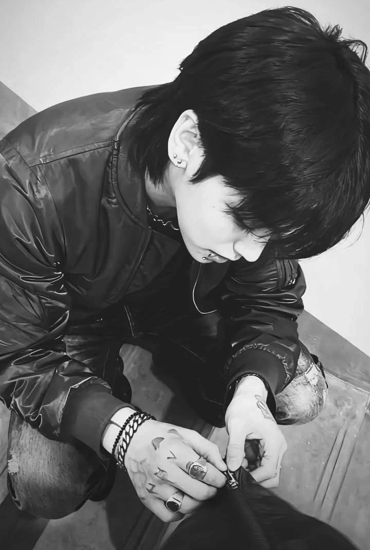 Jungkook thumbnail