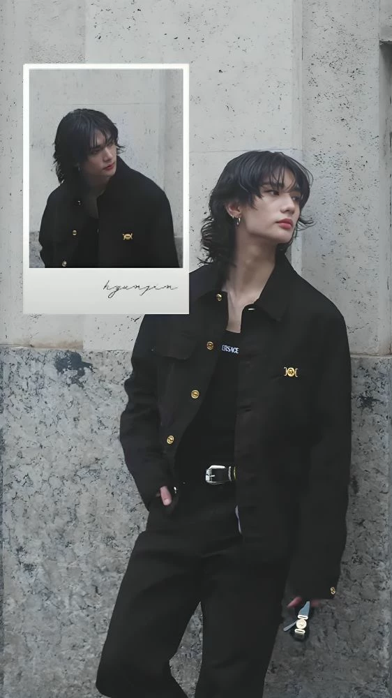 Hwang Hyunjin thumbnail