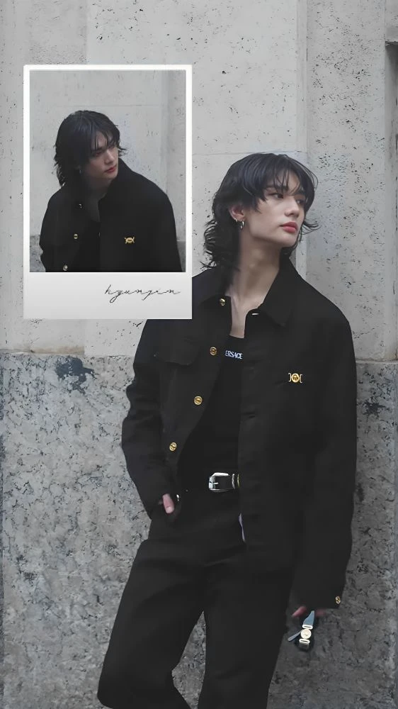 Hyunjin thumbnail