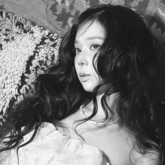 Kim Minjeong thumbnail