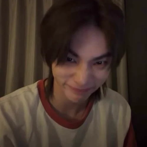 Hyunjin thumbnail