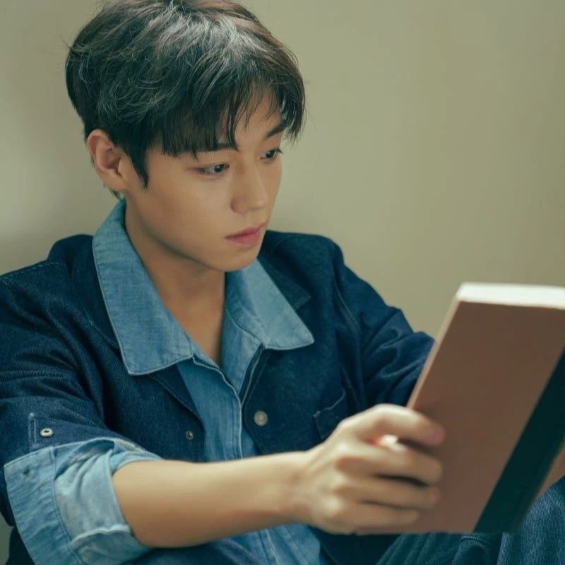 Park jihoon thumbnail