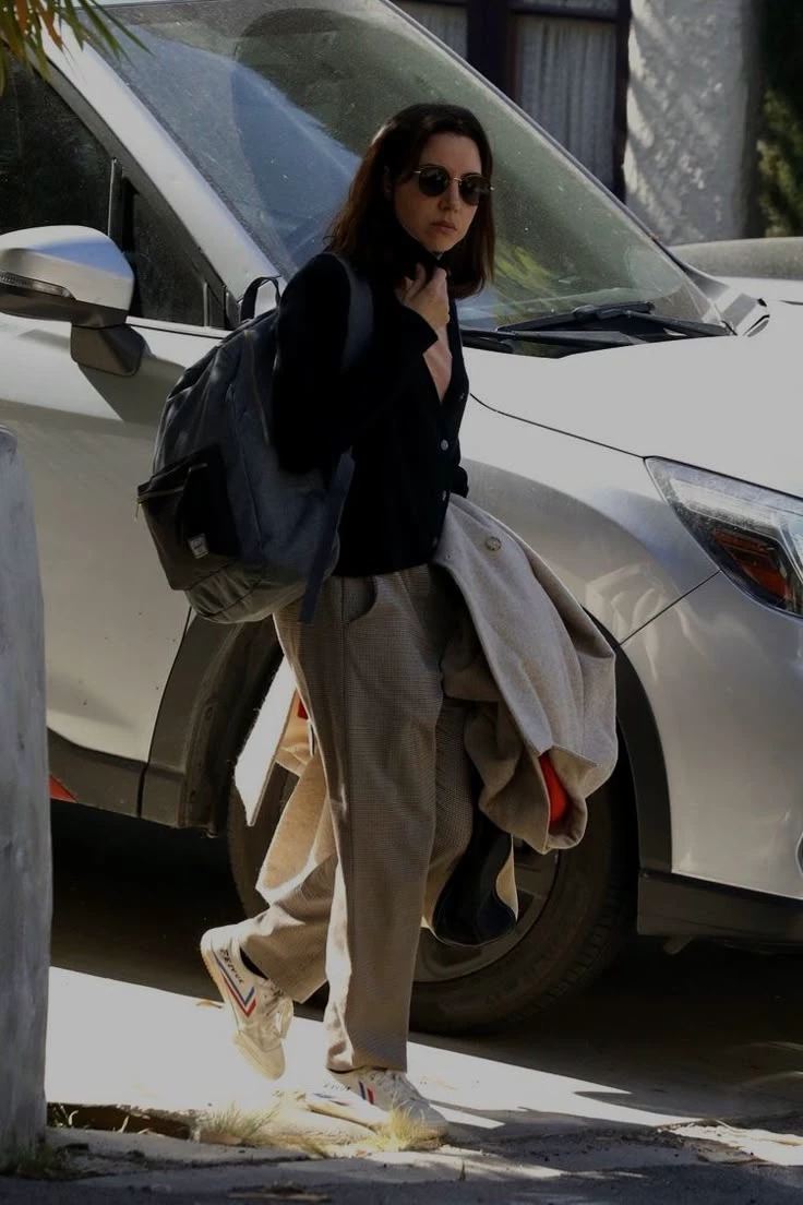 Aubrey Plaza thumbnail