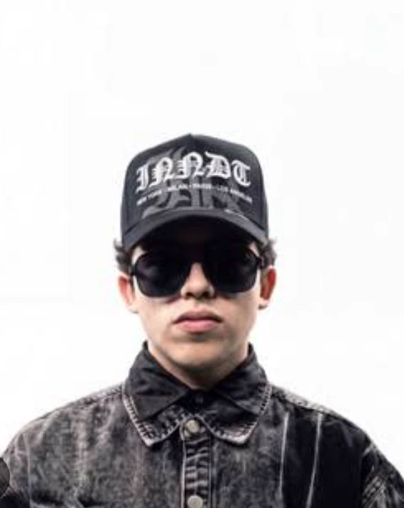 Omar Camacho thumbnail