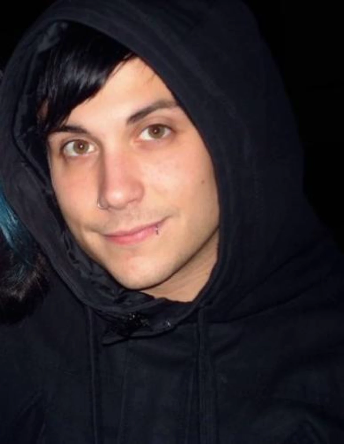 Franknk iero thumbnail