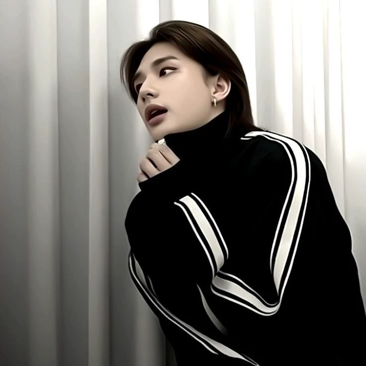 Hyunjin thumbnail