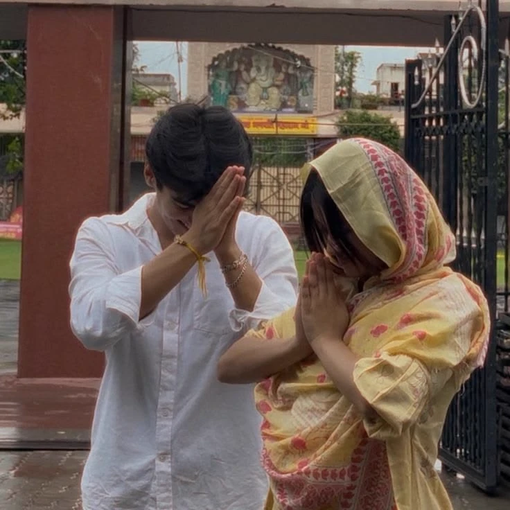 Siddarth Malhotra (caring contractual husband) thumbnail