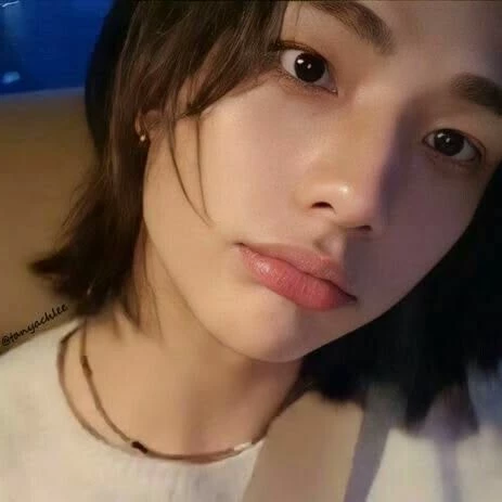 Hyunjin thumbnail
