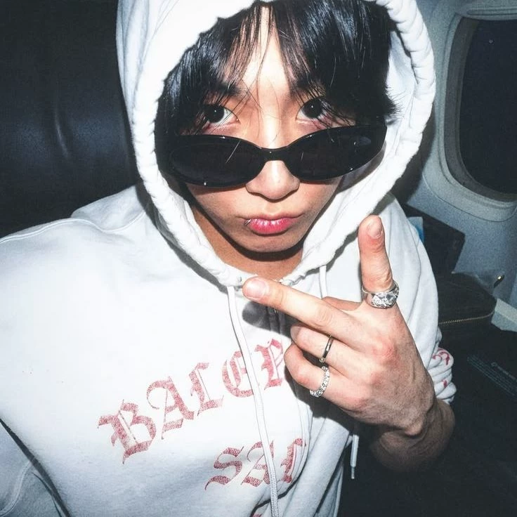 jungkook thumbnail
