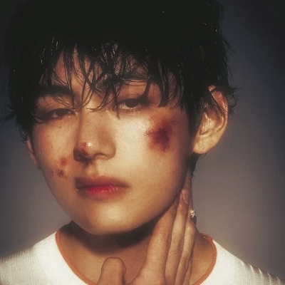 Kim taehyung  thumbnail