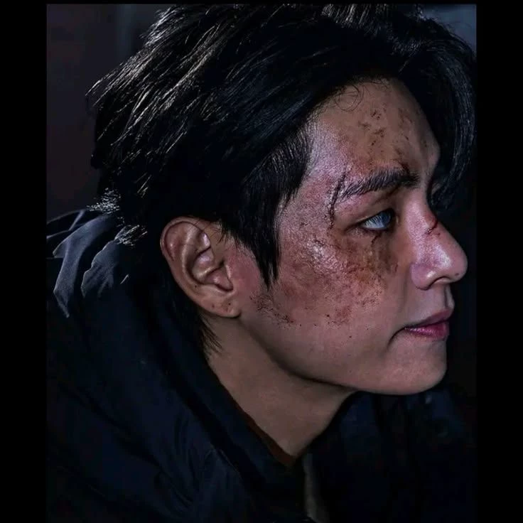 Kim Taehyung (that one accident) thumbnail