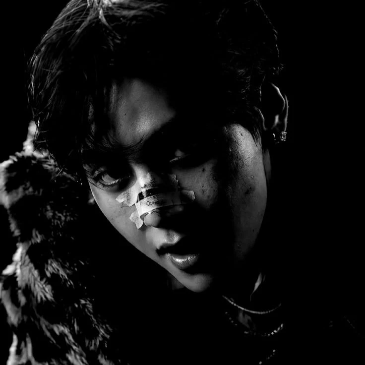 Kim Taehyung thumbnail