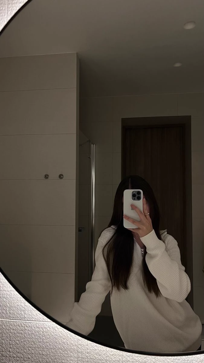 Ashley thumbnail
