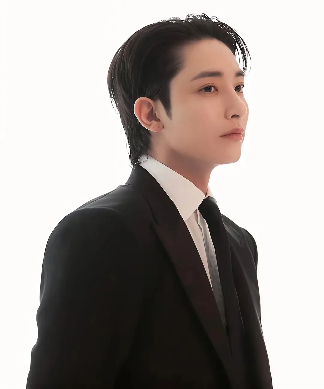 Lee Soo Hyuk thumbnail