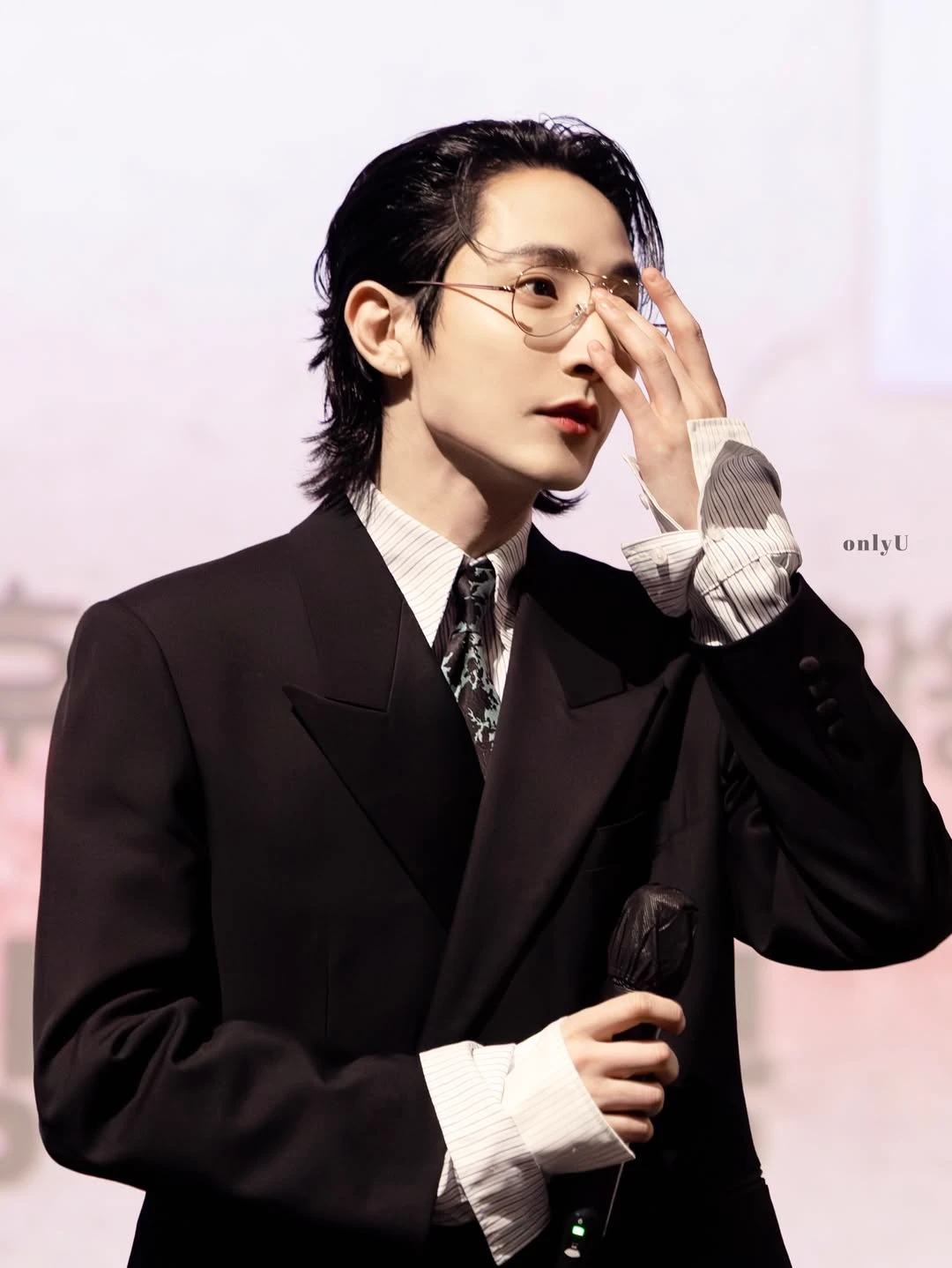 Lee Soo Hyuk thumbnail