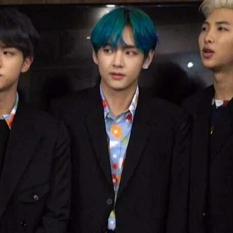 Kim Taehyung thumbnail