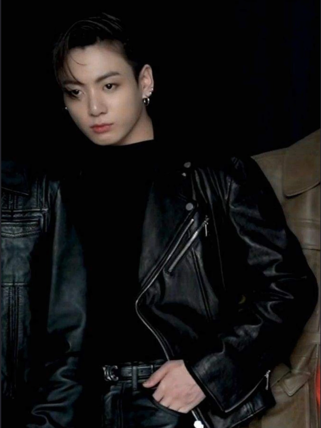 Jeon Jungkook—School's playboy and heartthrob  thumbnail