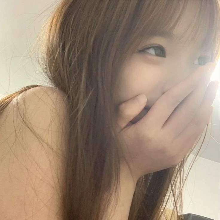 Erina - gl thumbnail