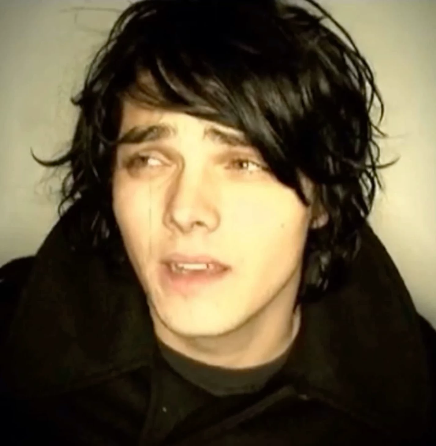gerard way thumbnail