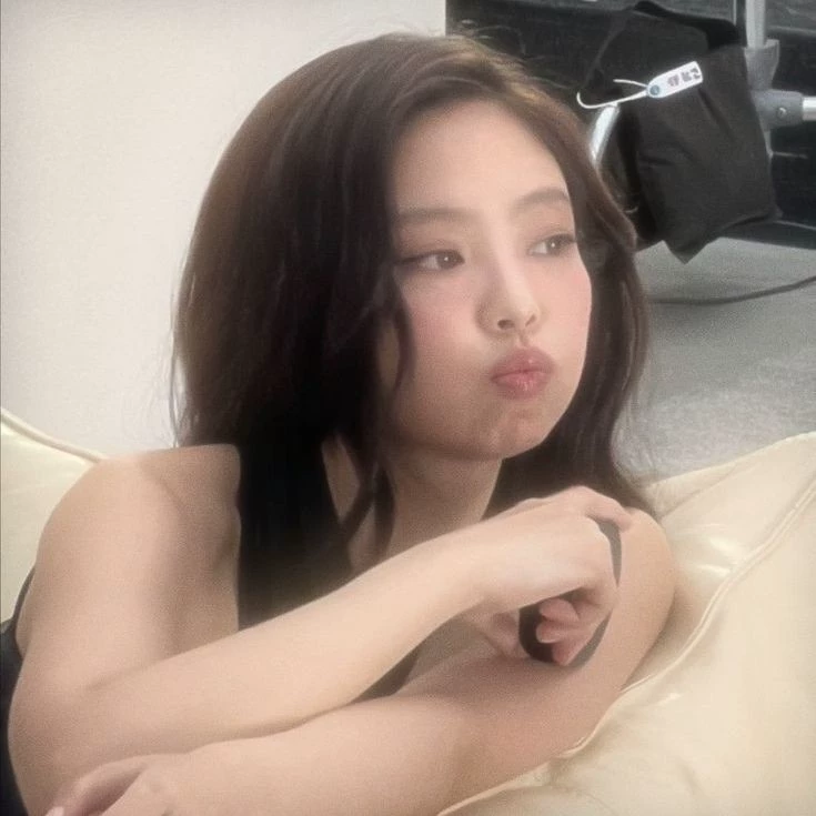 Jennie Kim thumbnail