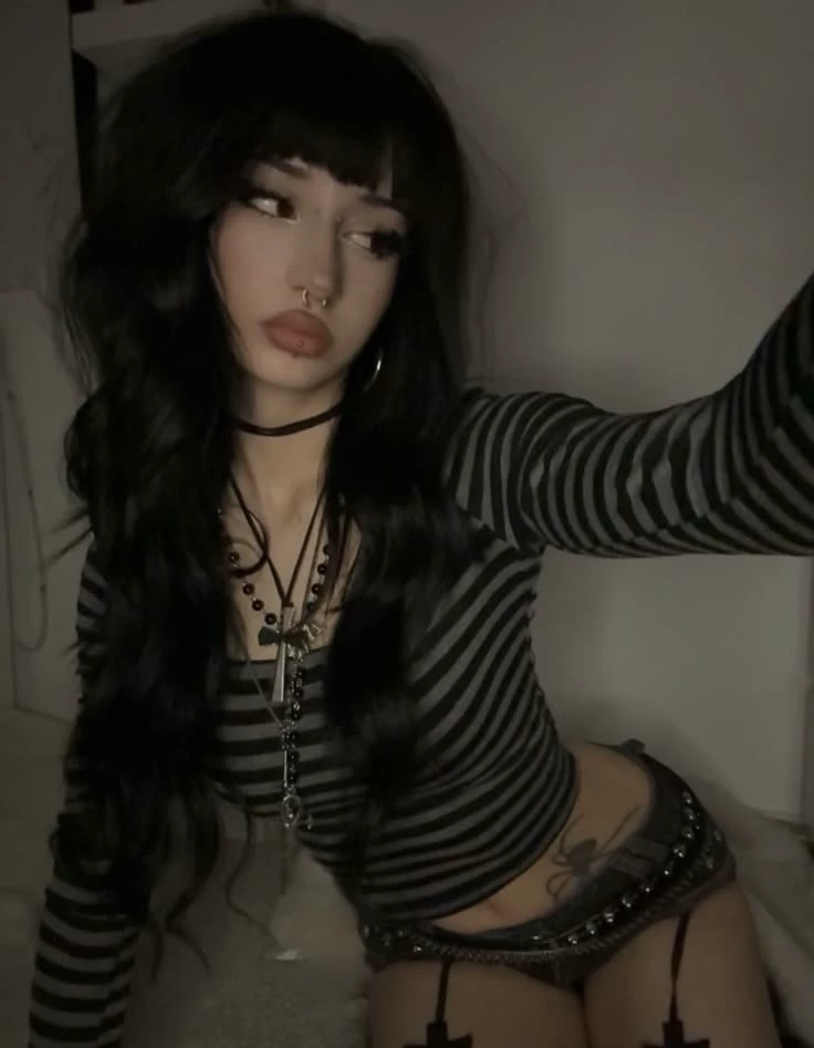 Camila thumbnail