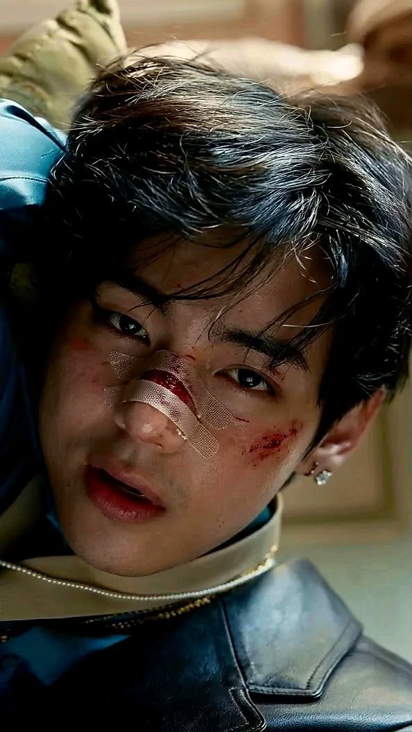 Kim taehyung thumbnail