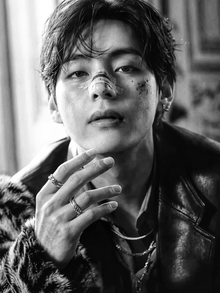 Kim Taehyung. thumbnail