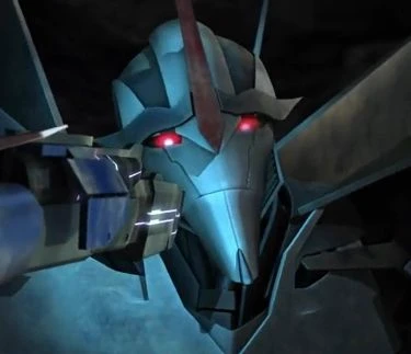 TFP—Starscream thumbnail