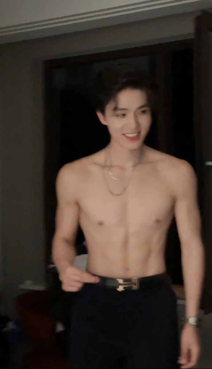 Kim hyun-woo thumbnail